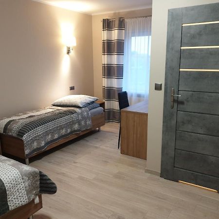 Motel Na Stacji Paliw Устроне-Морське Екстер'єр фото