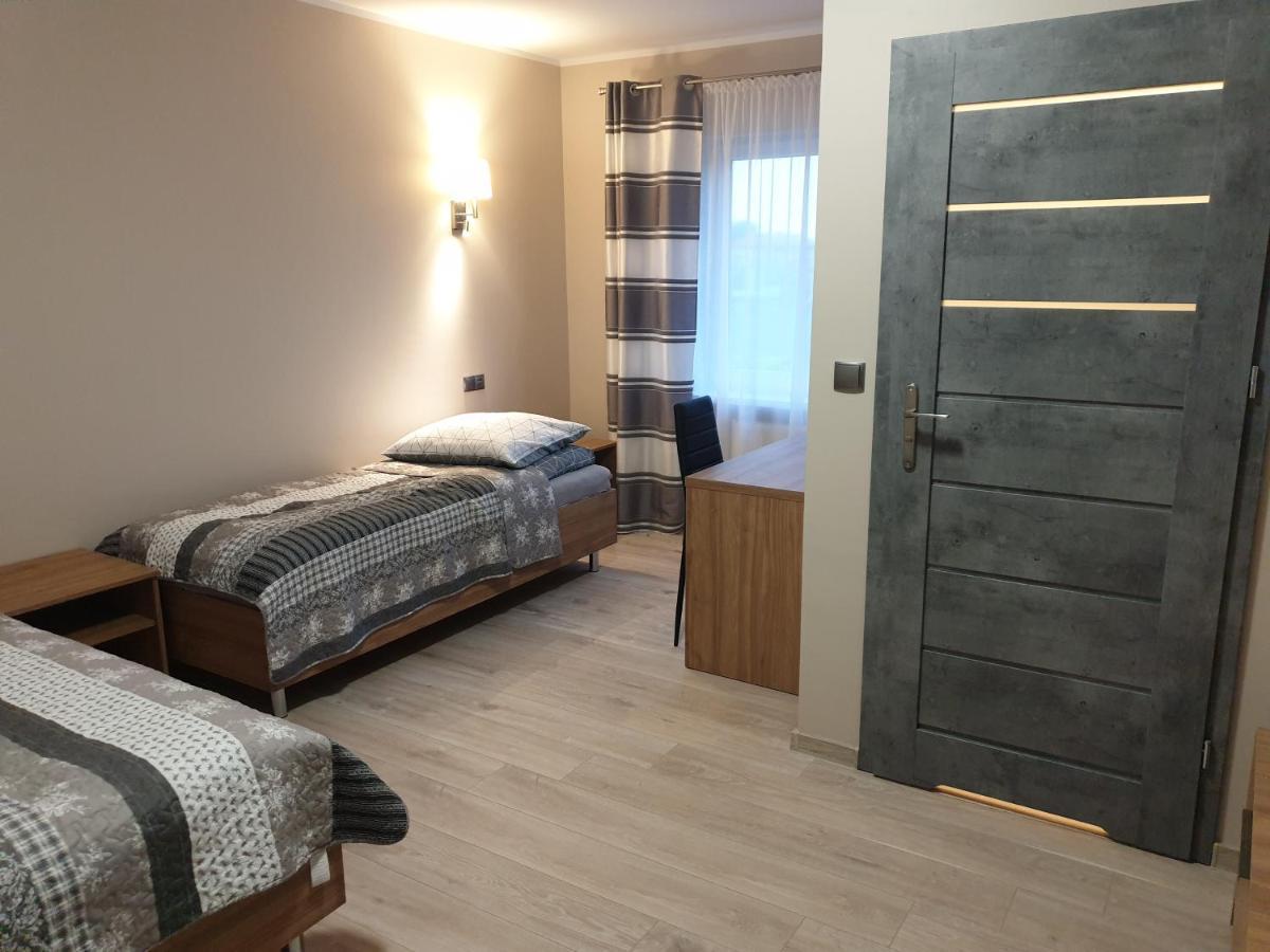Motel Na Stacji Paliw Устроне-Морське Екстер'єр фото