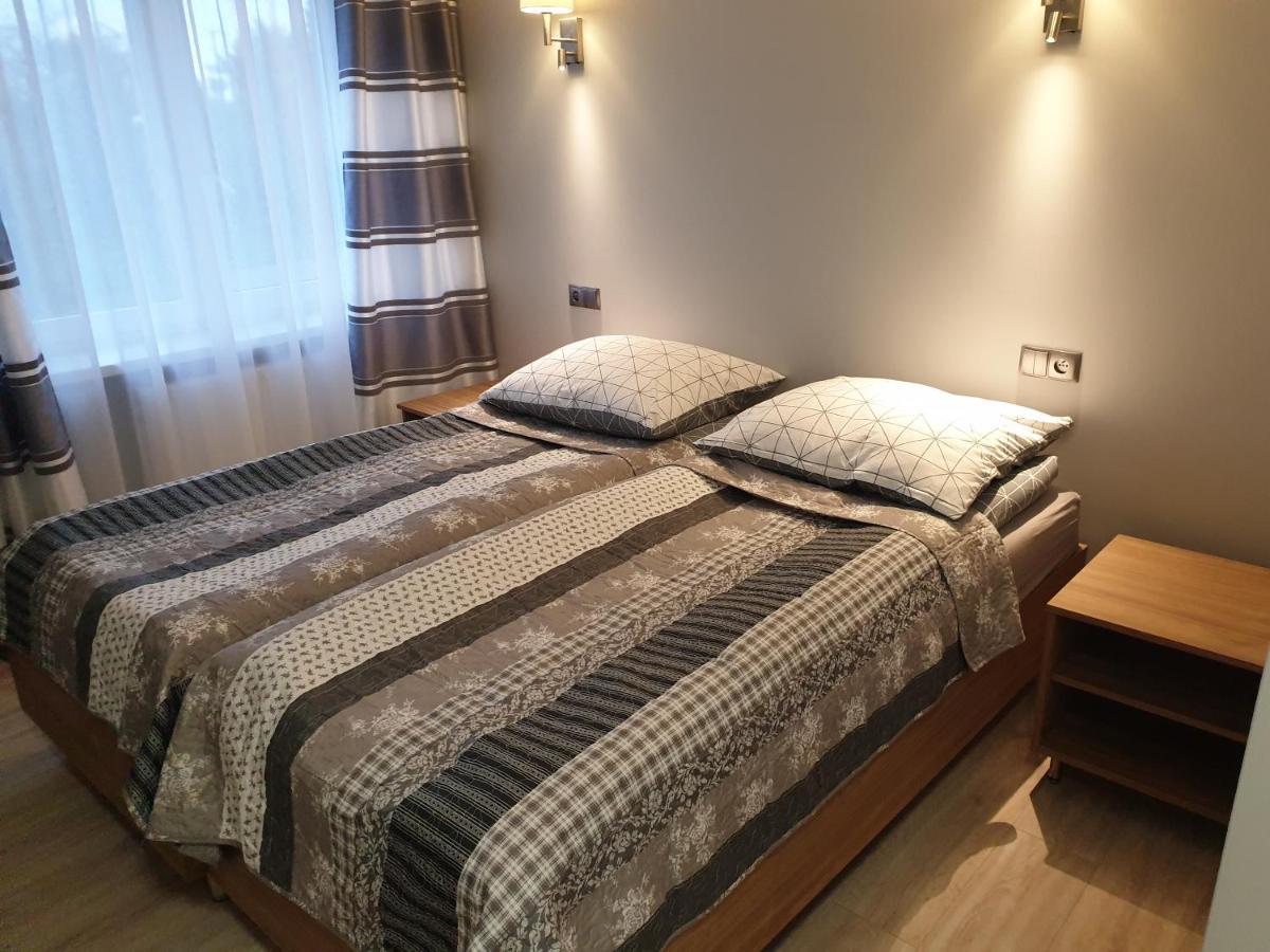 Motel Na Stacji Paliw Устроне-Морське Екстер'єр фото